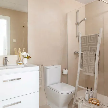 Pando 1 Bed 25d Floor Malaga